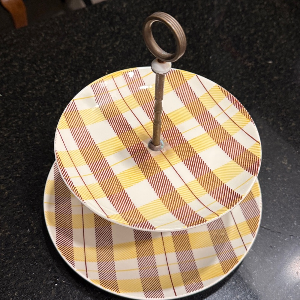Homer Laughlin 2 Tier Retro Cake Stand in Yellow/Brown Dura Print